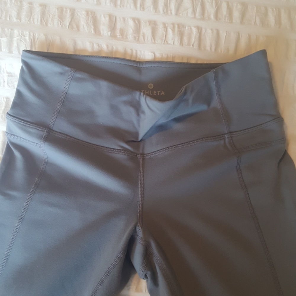 Athleta cropped pants