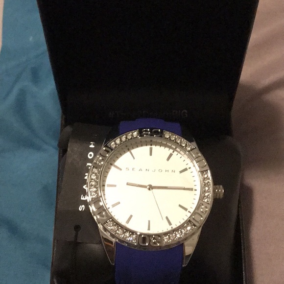 Authentic Sean John luxury watch - Picture 1 of 6
