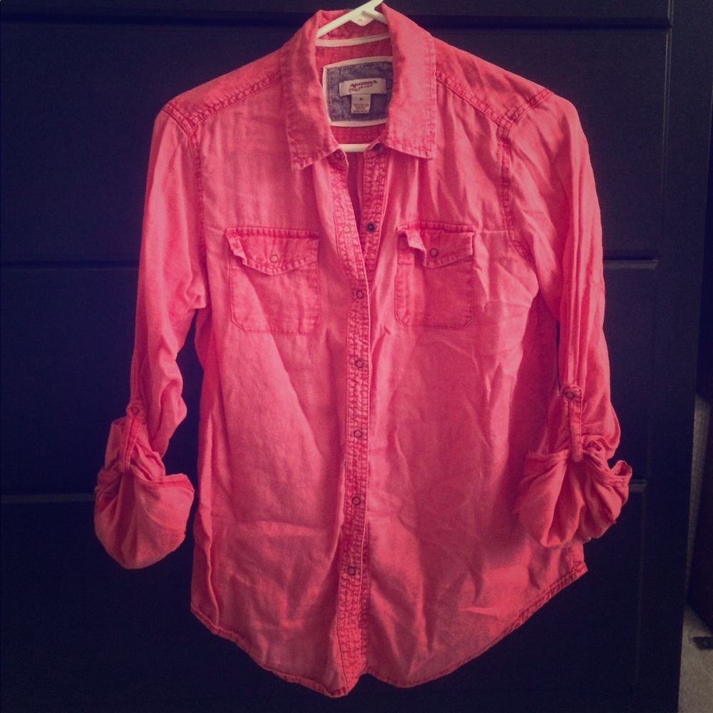 Long sleeve snap button up collared shirt