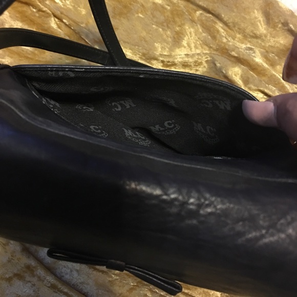 😍2/$29 M.C. Marc Chantal purse black - Picture 6 of 8