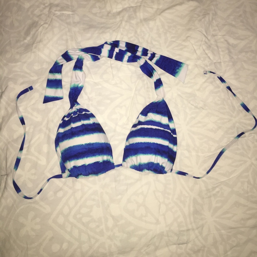 Padded triangle swimsuit top