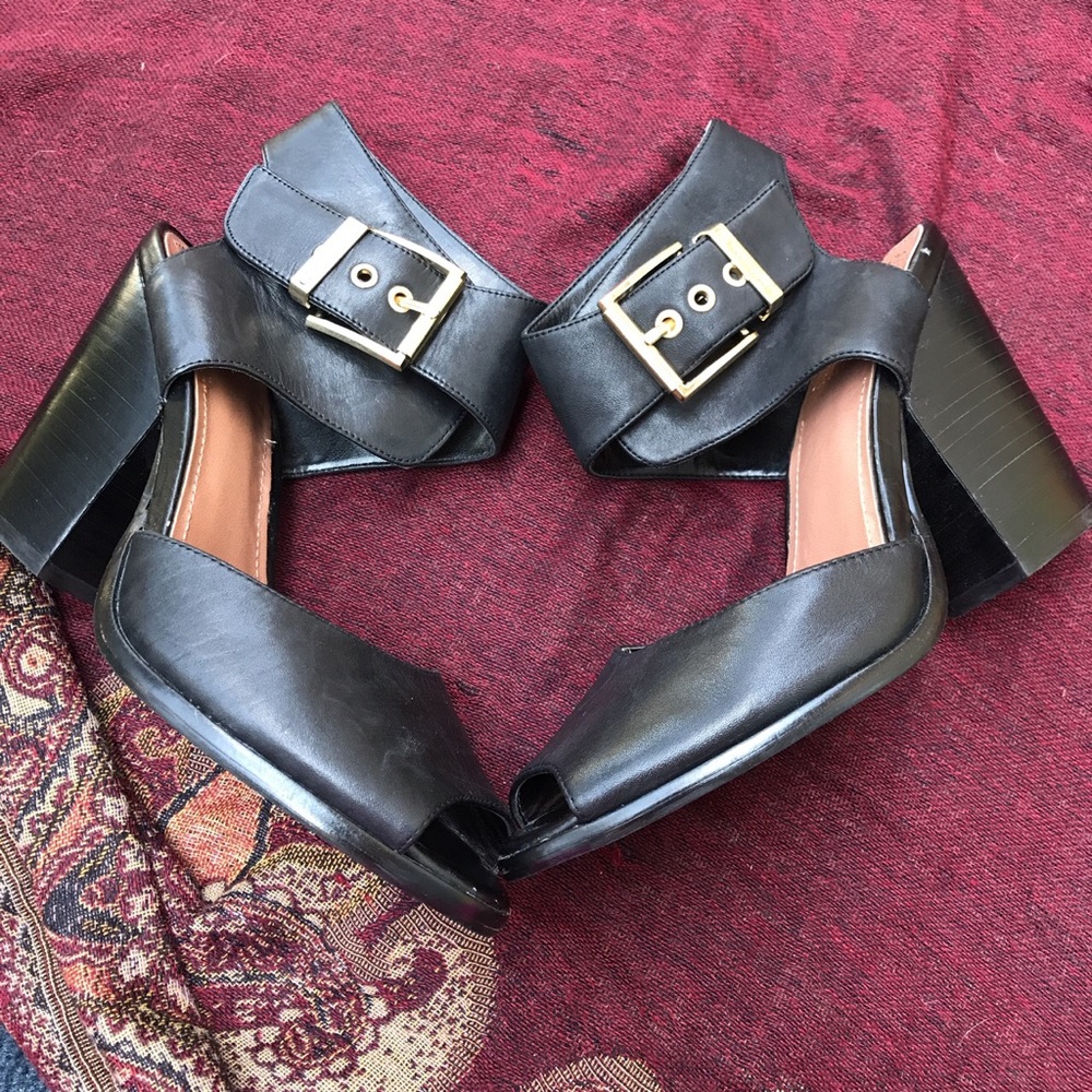 Vince camuto bootie heels