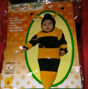 Newborn costume