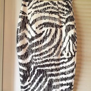 H&M stretch print pencil skirt H&M stretch print pencil skirt