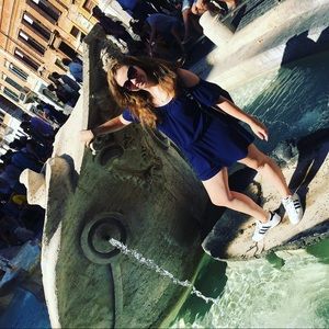 Meet your Posher, Alyssa