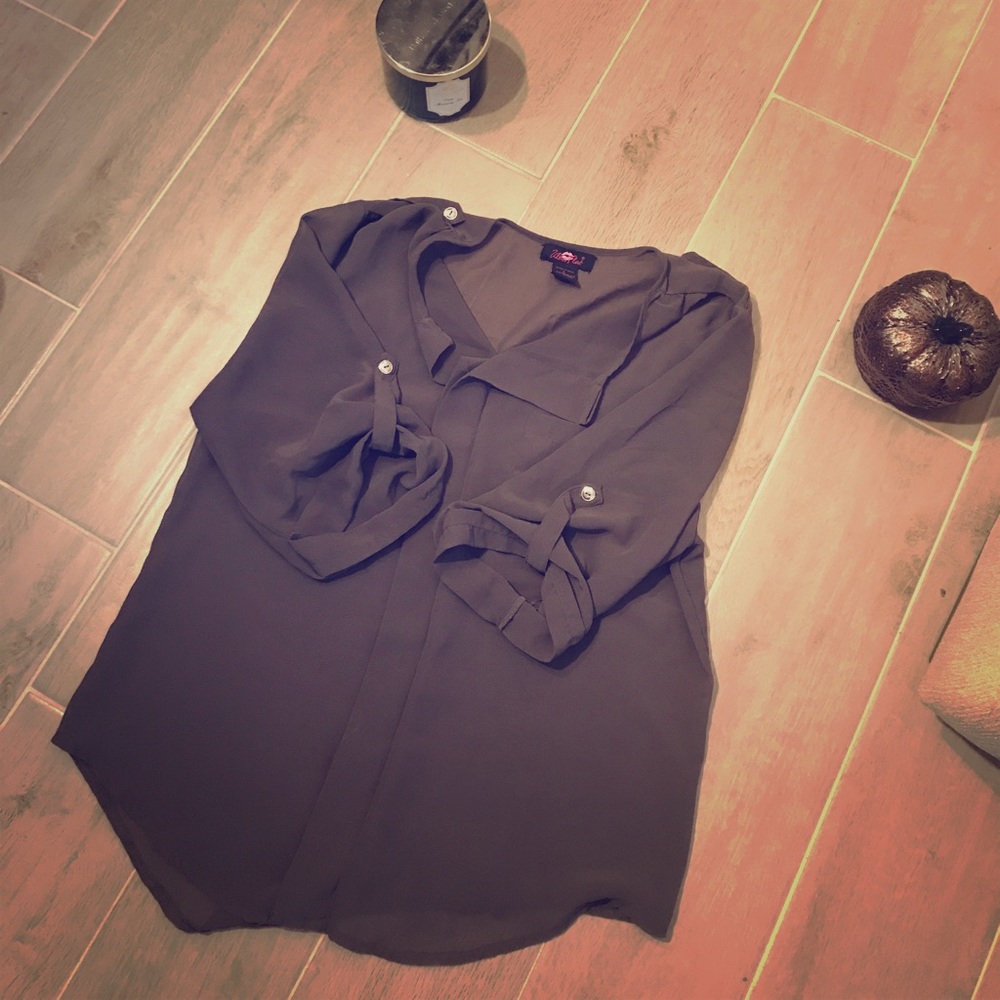Ultra Flirt | Large | Gray Sheer Top |