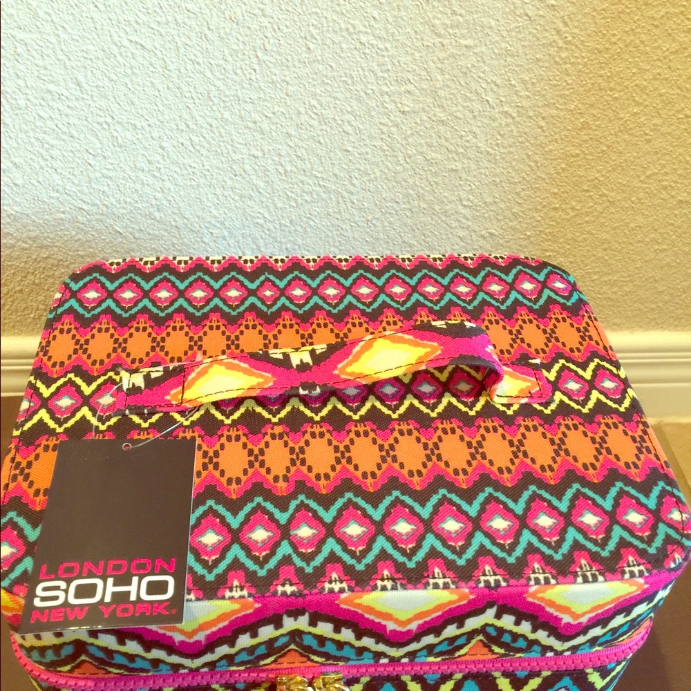 London SOHO New York  cosmetic case !!!