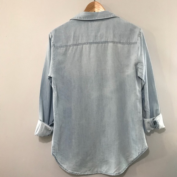 Chambray • Button Down Shirt - Picture 3 of 3