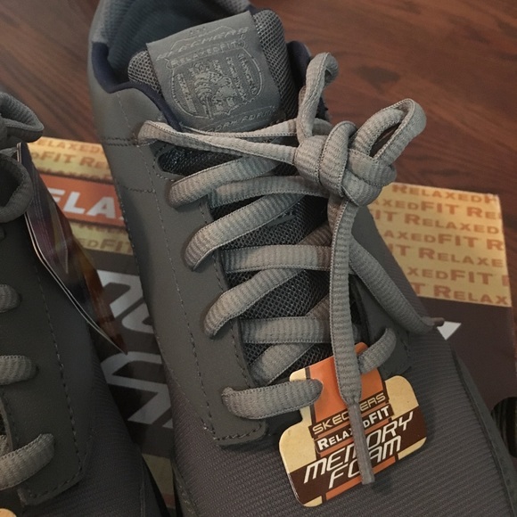 Skechers Relaxed Fit Shoes - Picture 2 of 5