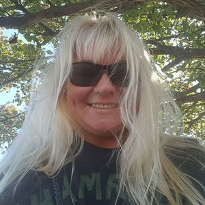 Meet your Posher, Denise
