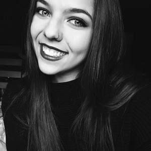 Meet your Posher, Victoria