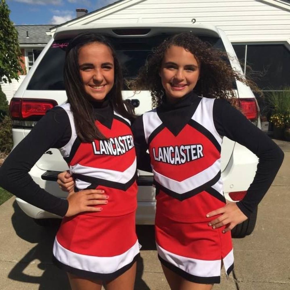 Meet your Posher, Joelle