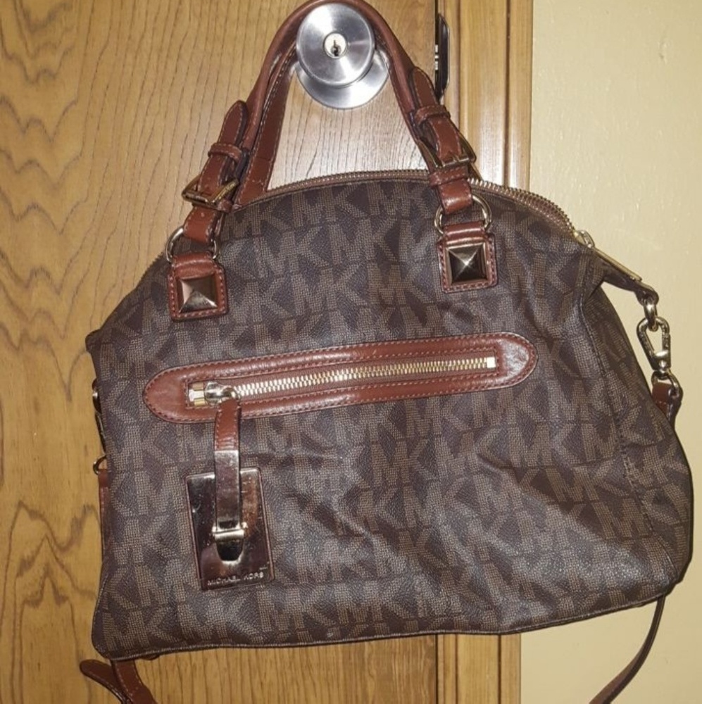 MICHAEL KORS(SOLD)