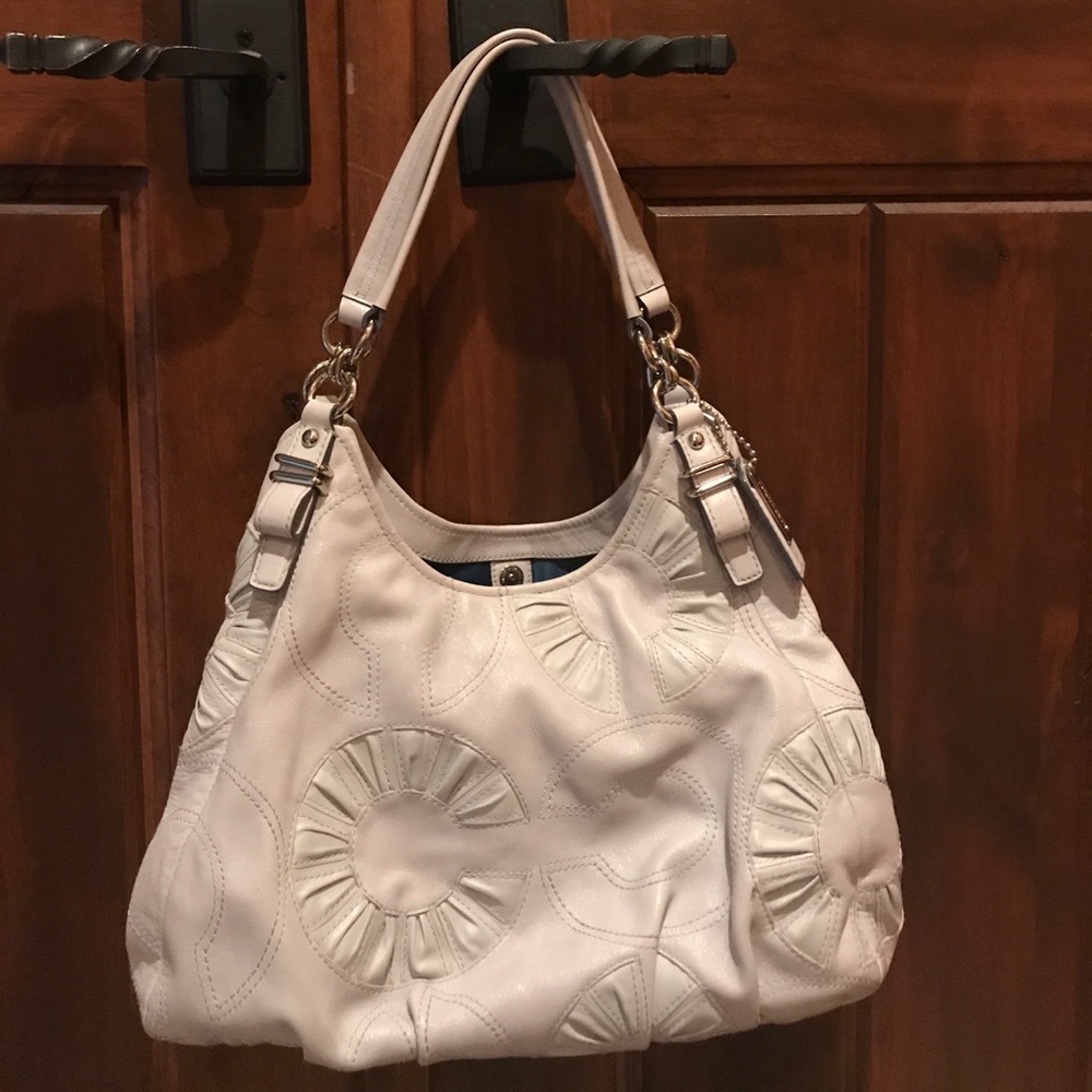 Coach light grey leather handbag.