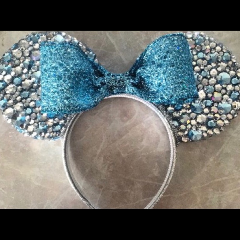 Diamond Minnie Ears - Picture 5 of 8