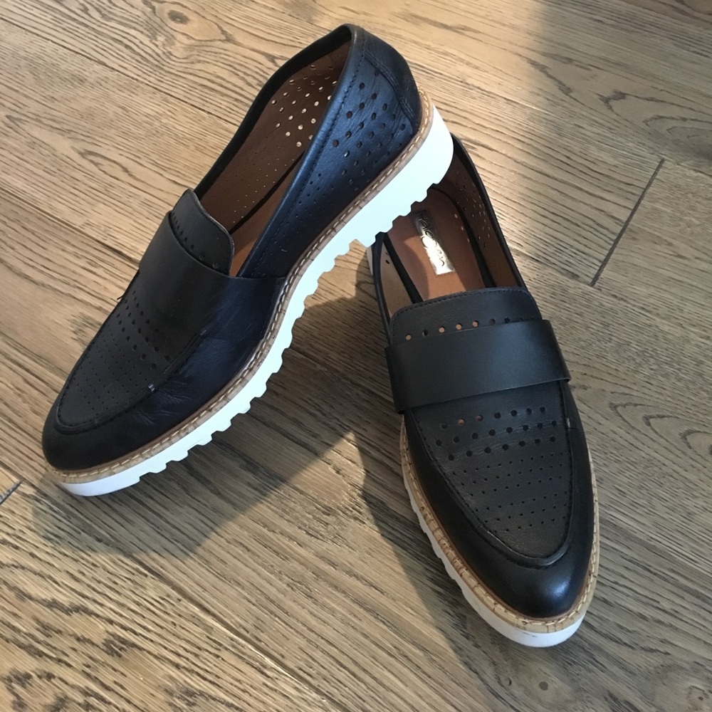Halogen leather loafers
