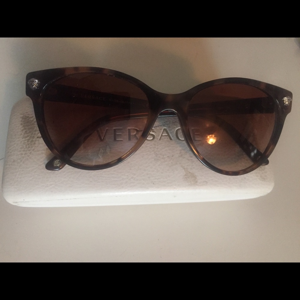 Just bought new sunglasses.