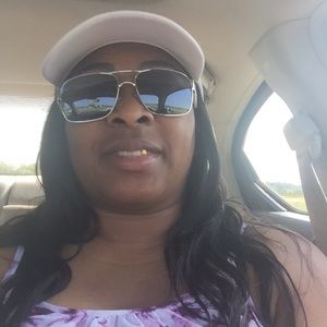 Meet your Posher, Chenita