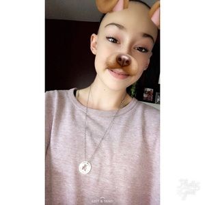 Meet your Posher, Carli