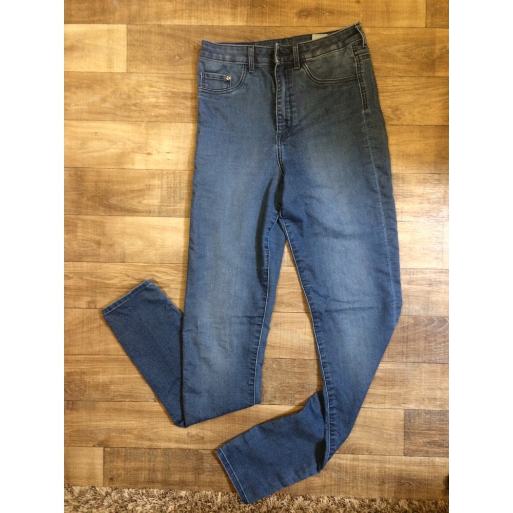 💃🏻 High-waisted soft jeans 💃🏻