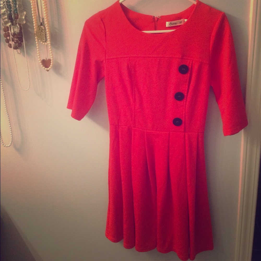 Quarter sleeve dress