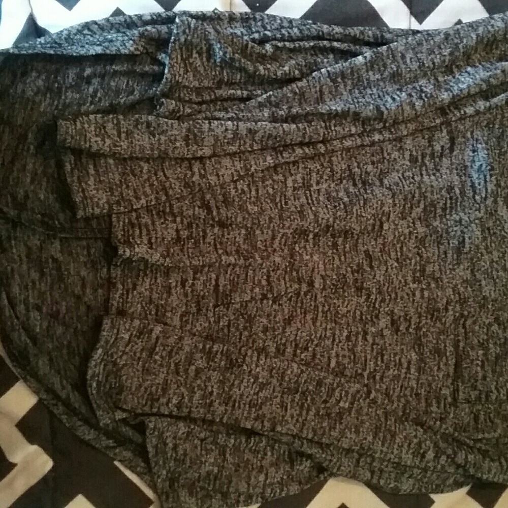 Clothes - Picture 2 of 8