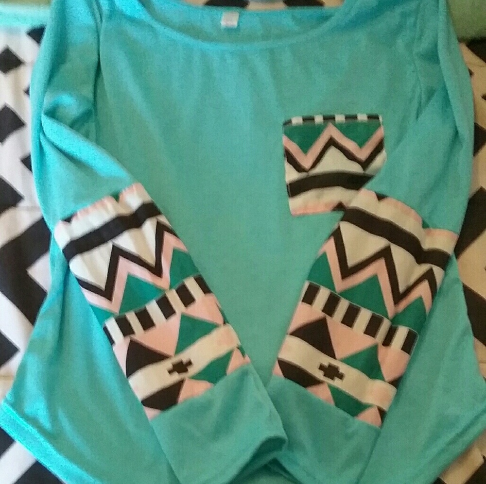 Clothes - Picture 6 of 8