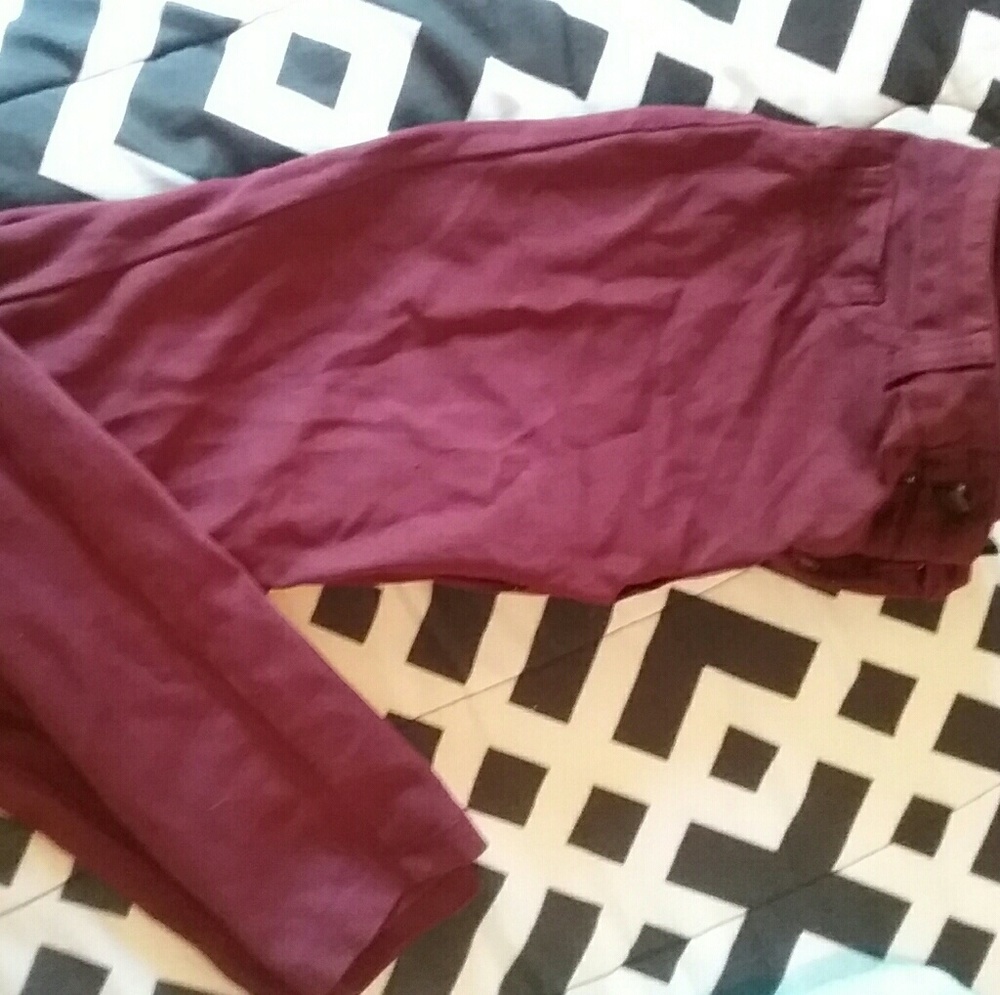 Clothes - Picture 7 of 8