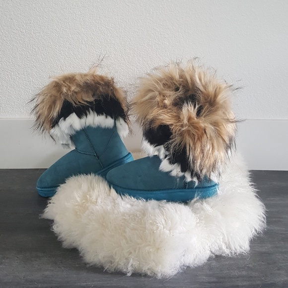 Blue Suede Fur Detailed Winter Boots - Picture 2 of 4