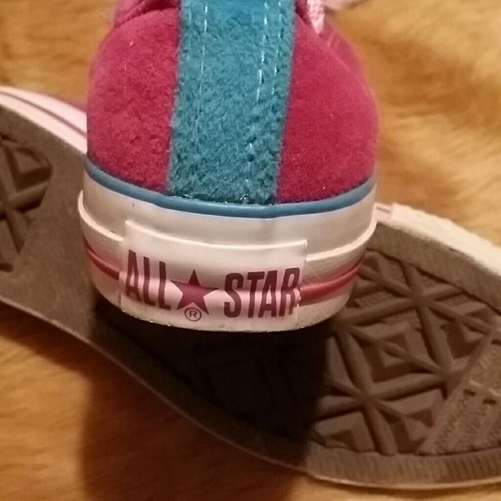 Sneakers Excellent Condition Never Worn - image 6