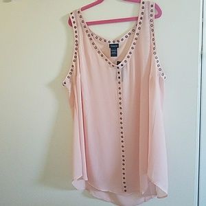 Torrid blush grommet tank