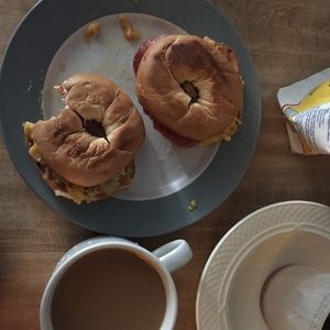 Meet your Posher, Milton