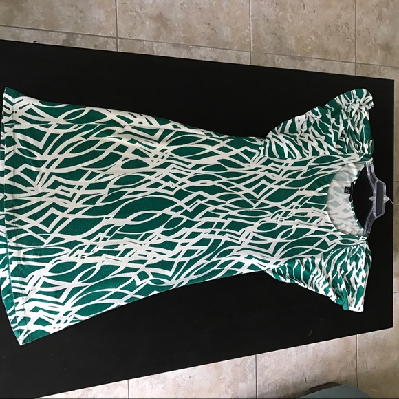 Green and white dress XS - Picture 3 of 5