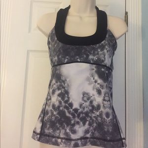 Lululemon Scoop Neck Tank