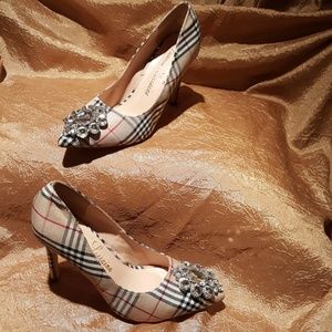 Beautiful women's heels 👠