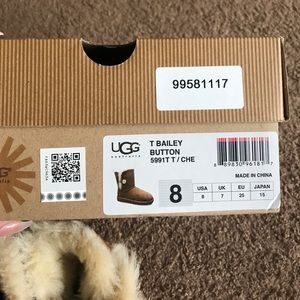 T Bailey Button Toddler Uggs