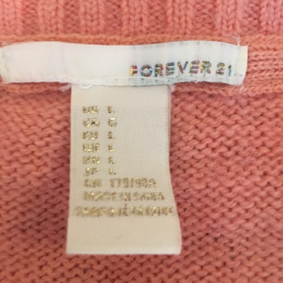 🎈FOREVER 21 EYELASH SWEATER size L VERY SOFT - Picture 4 of 4