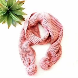 H&M pink pompom knit scarf cute H&M pink pompom knit scarf cute
