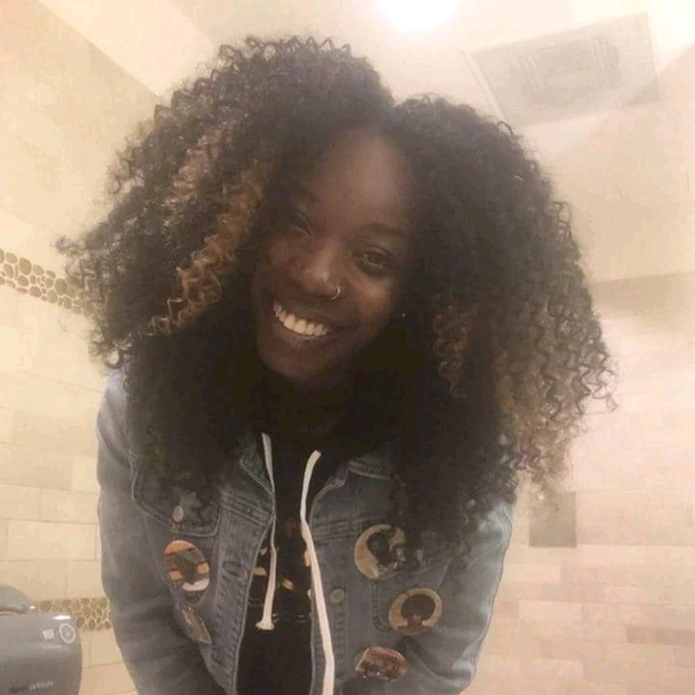 Meet your Posher, Jamie