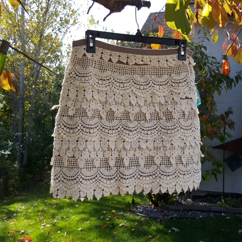 Crochet lace mini skirt