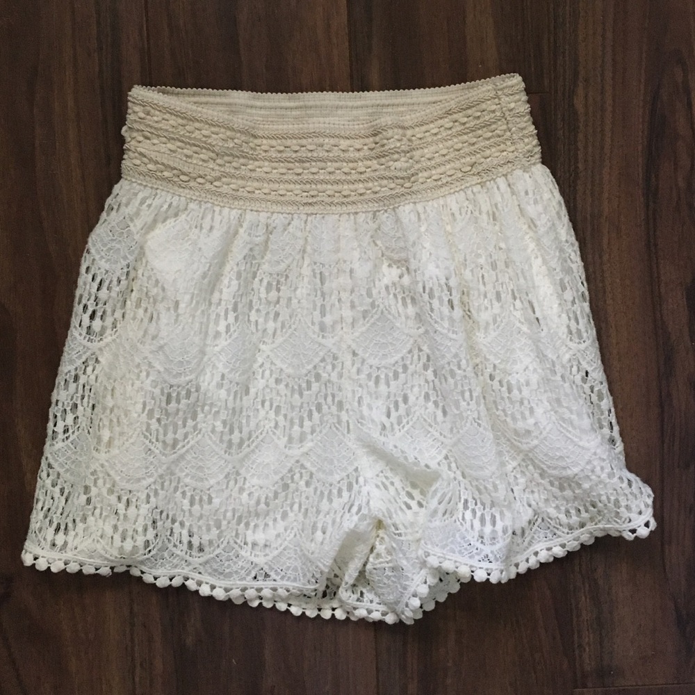 White lace/embroidered shorts