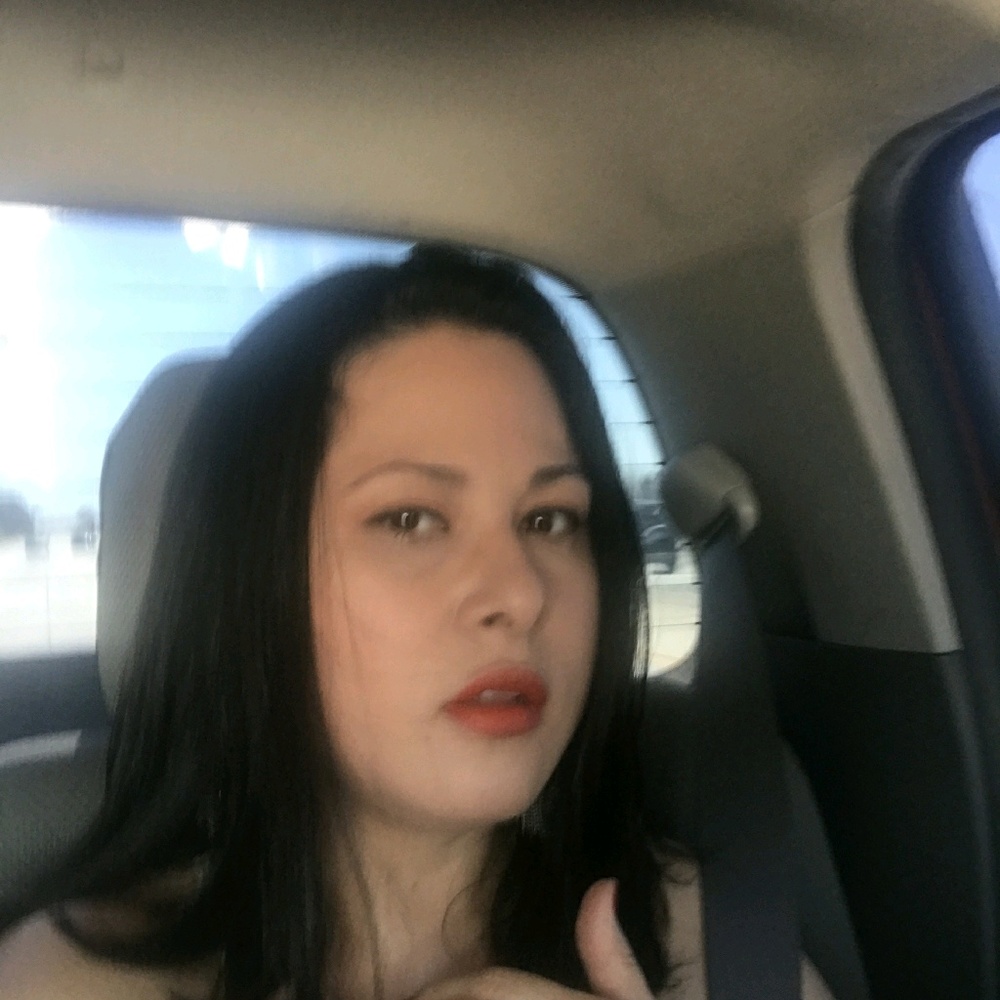 Meet your Posher, Lucia