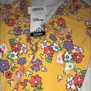 🌸LuLaRoe”DISNEY” Hidden “MICKEY” Flower Legging🌸