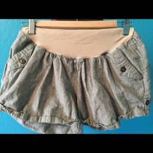 Maternity shorts