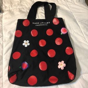 Marc Jacobs Canvas Tote-Must Bundle
