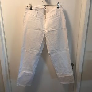 White Anne Taylor cropped pant