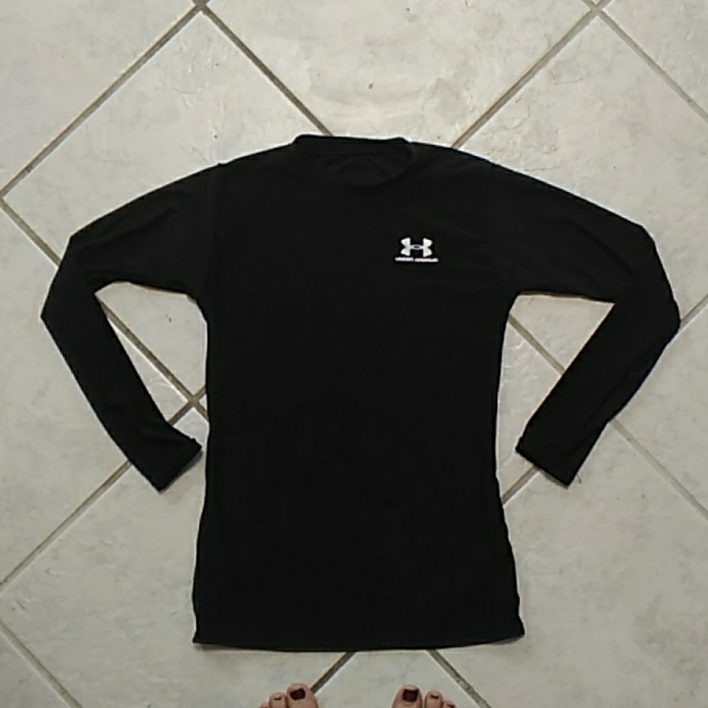 Youth Under Armour long sleeve shirt size large