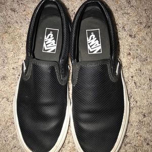 BLACK SLIP ON VANS