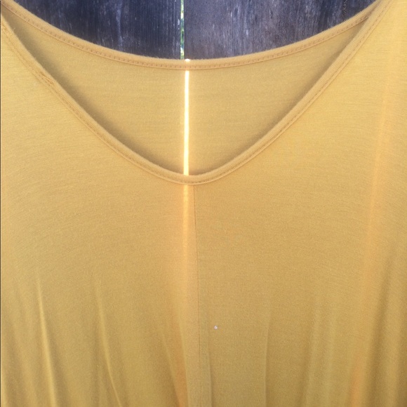 •SOLD•Mustard High Low - Picture 4 of 8