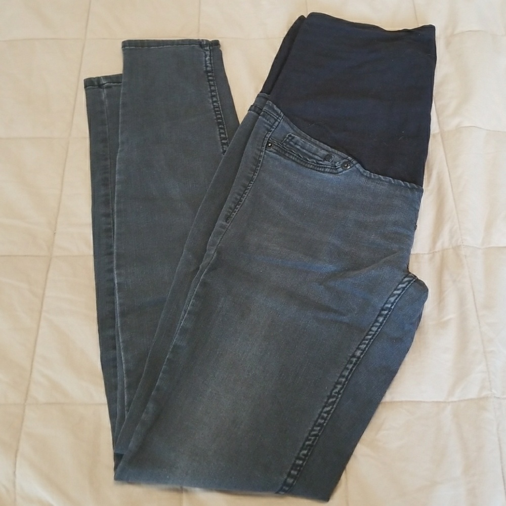 Maturity jeans